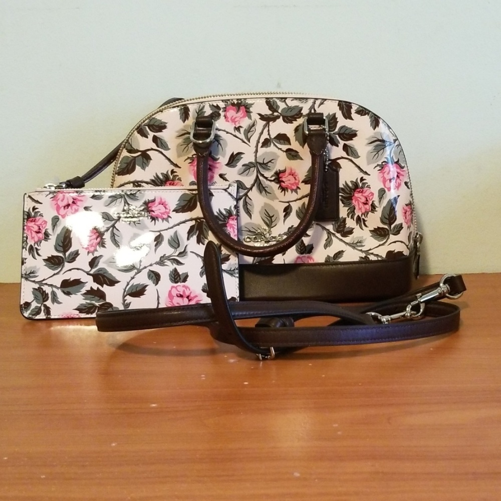 🌸 NWT Coach Satchel w/ matching Wristlet 🌸 - Picture 7 of 7